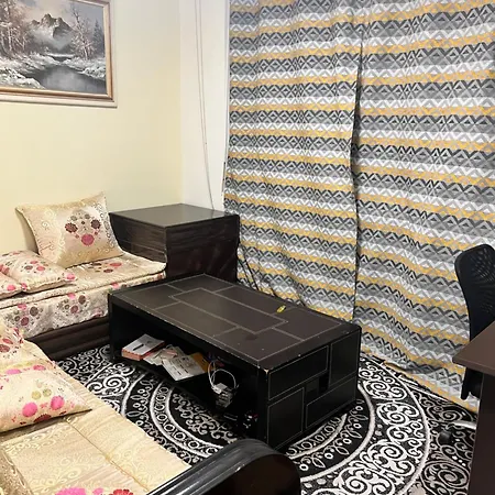 138 Rue Gabrial * Сен-Дени