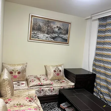 138 Rue Gabrial Апартаменты Сен-Дени